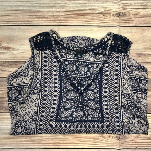 Lucky Brand Sleeveless Top ~ Size: (S) Small _Navy - Picture 7 of 14